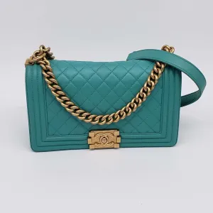 100% Authentic CHANEL Boy Green Leather Shoulder Bag 2650-080524