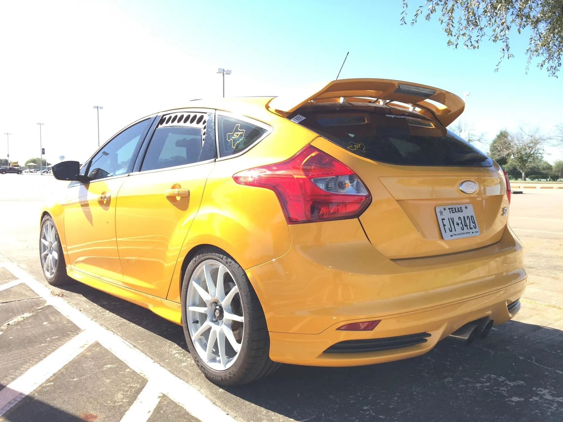 2013-2018 Ford Focus ST Wing Lift Kit