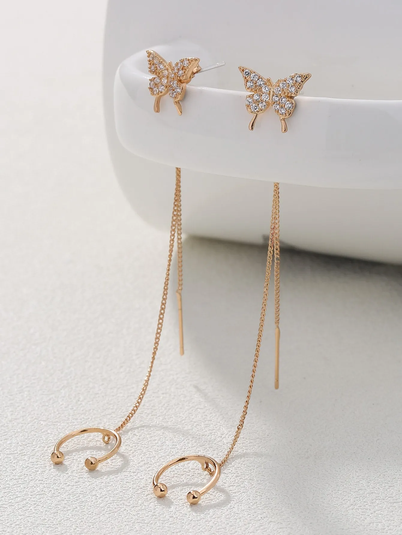2pcs Cubic Zirconia Butterfly Decor Chain Linked Earring - 𝘚𝘚²³ - Gold