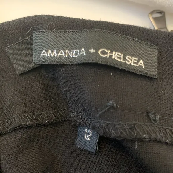 Amanda   Chelsea Black Exposed Back Zipper Skirt