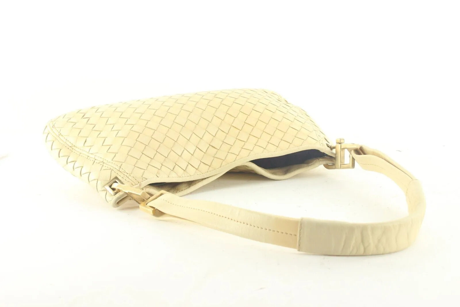 Bottega Veneta Ivory Beige Intrecciato Woven Leather Shoulder Bag 1BV912K