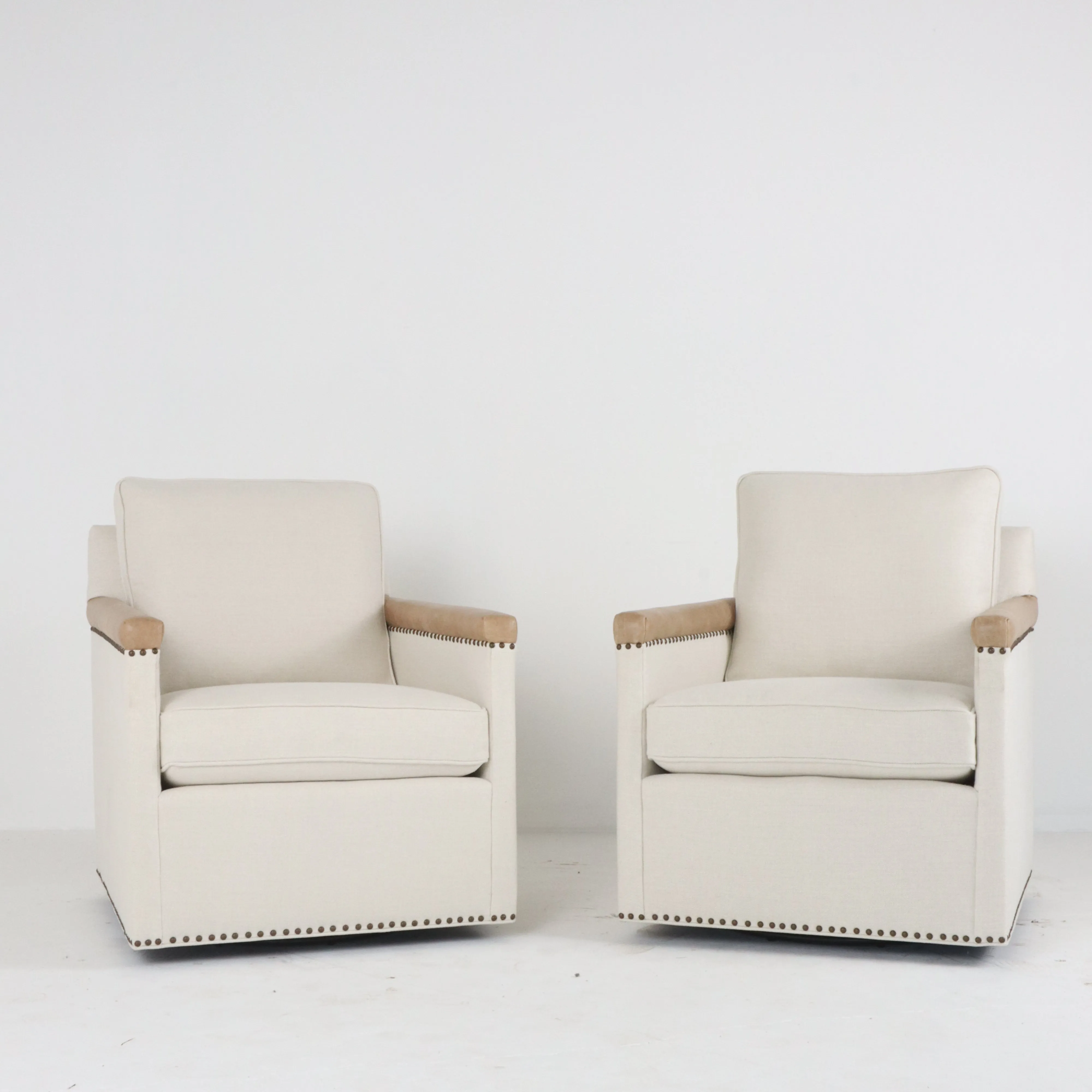 Brooklyn Swivel Chair