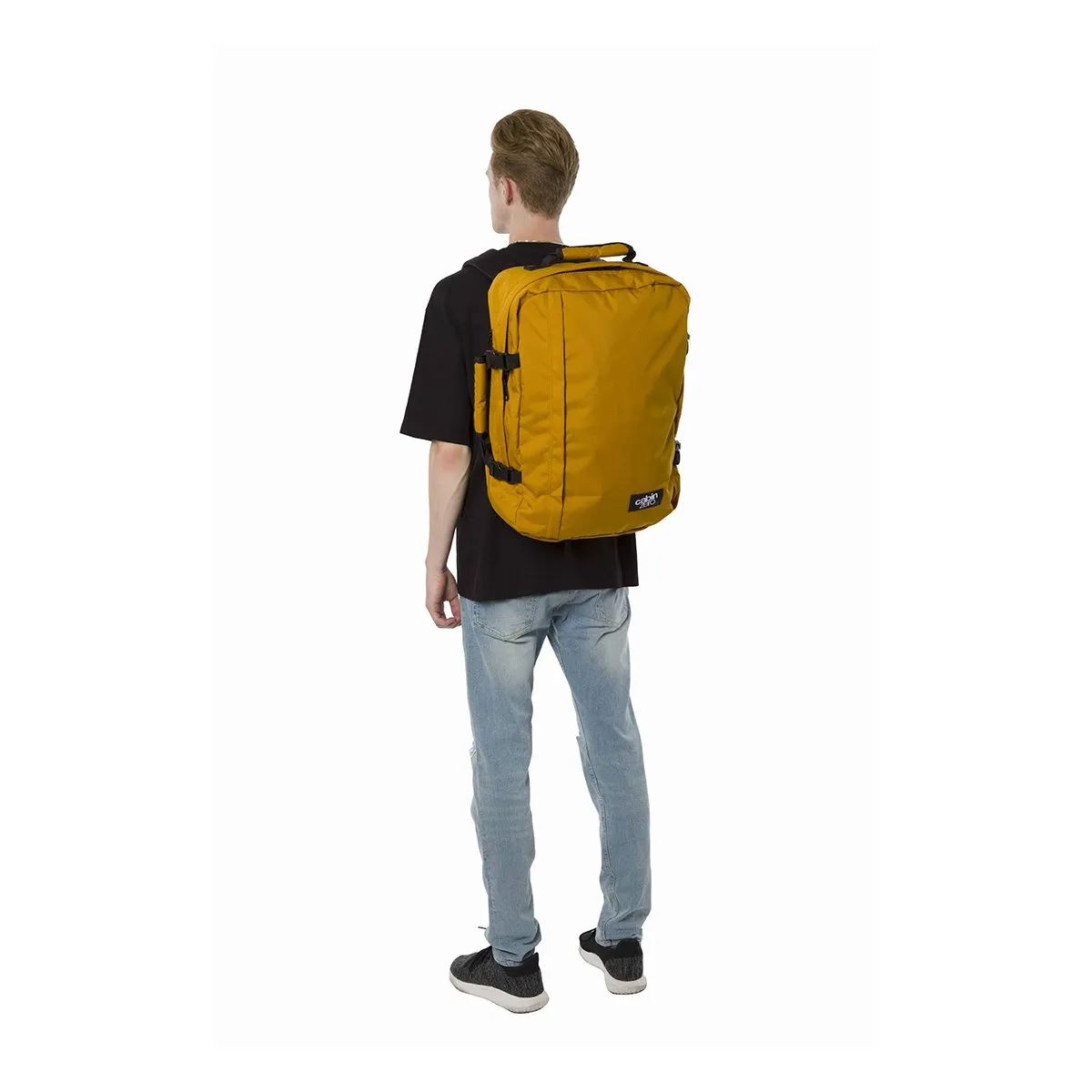 CabinZero Classic 44L (Orange Chill)