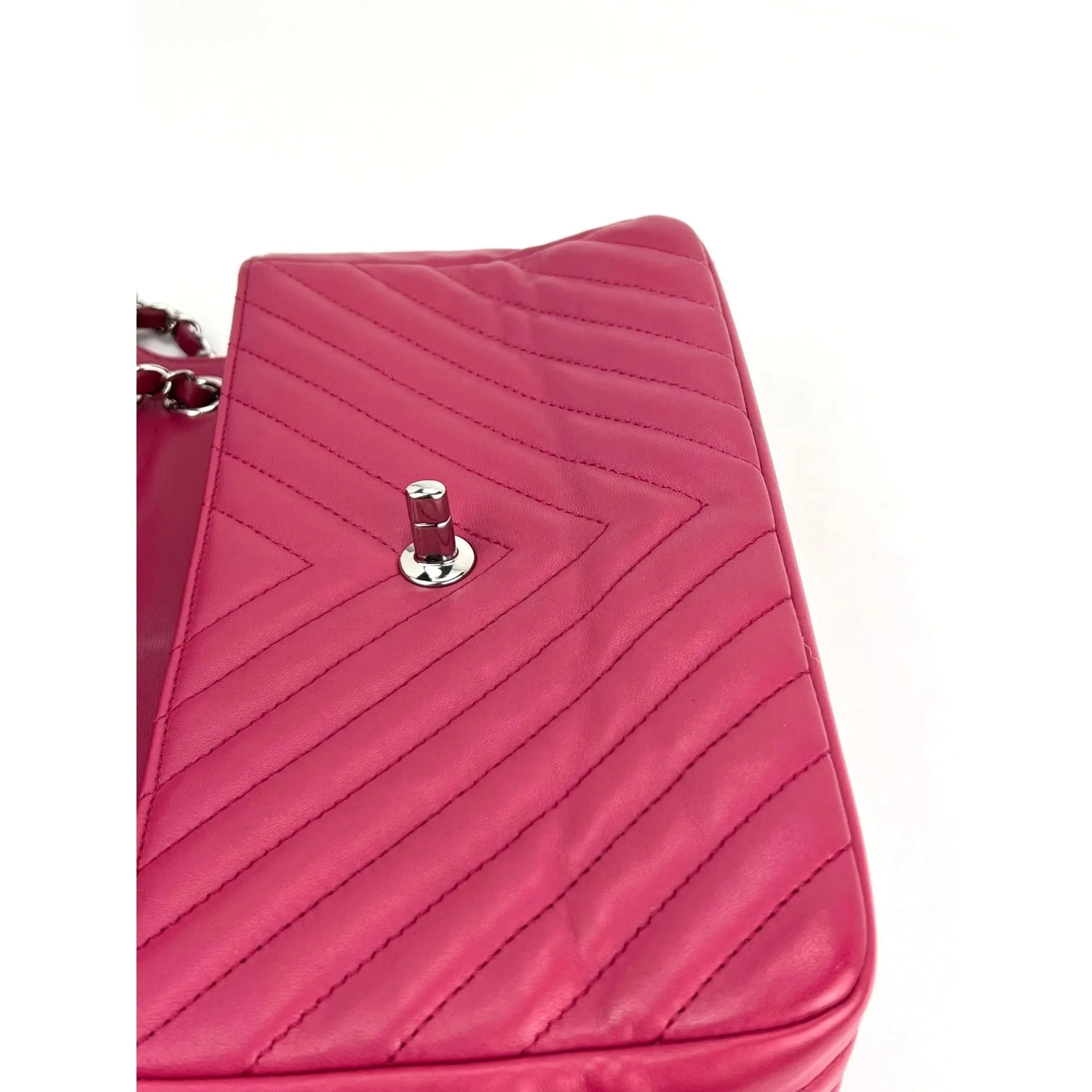 Chanel Pink Calfskin Chevron Medium Round Flap Lambskin Shoulder Bag