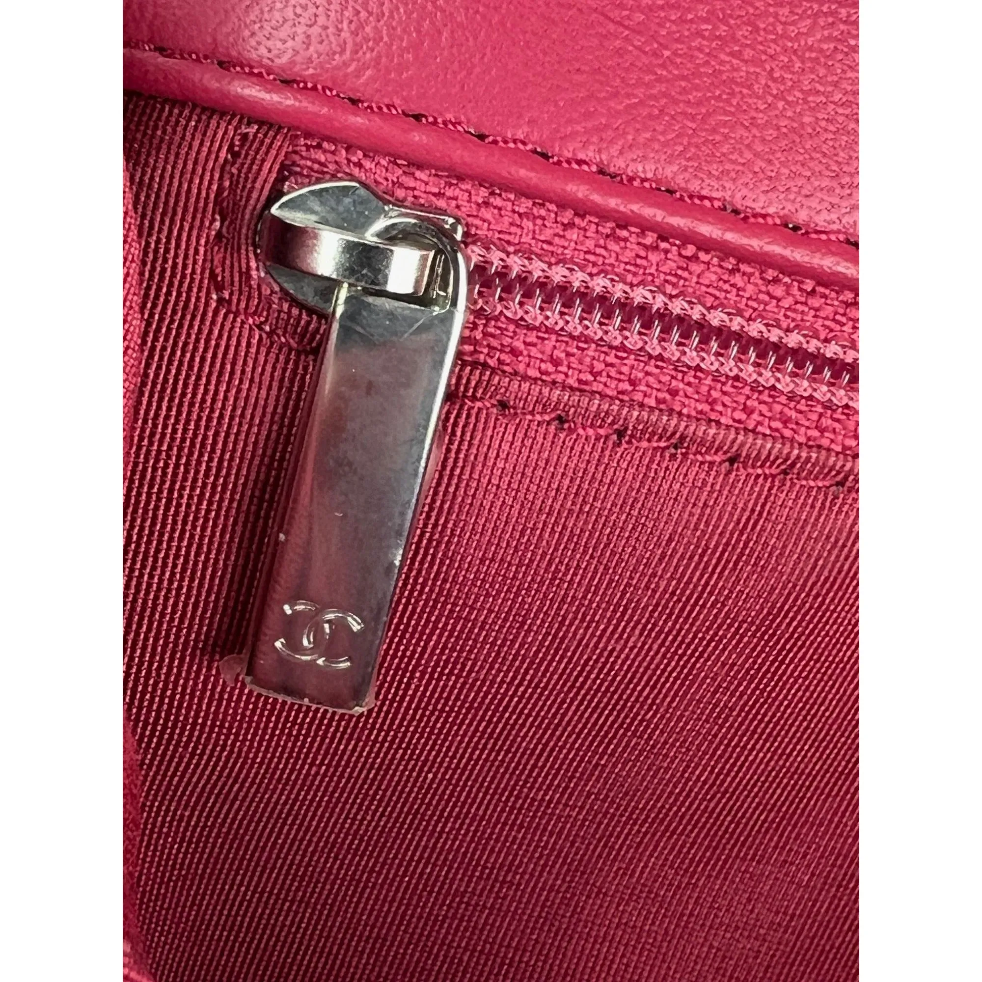Chanel Pink Calfskin Chevron Medium Round Flap Lambskin Shoulder Bag