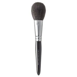 Chikuhodo Cheek Brush, Regular Series (R-C3 Black, RR-C3 Red)