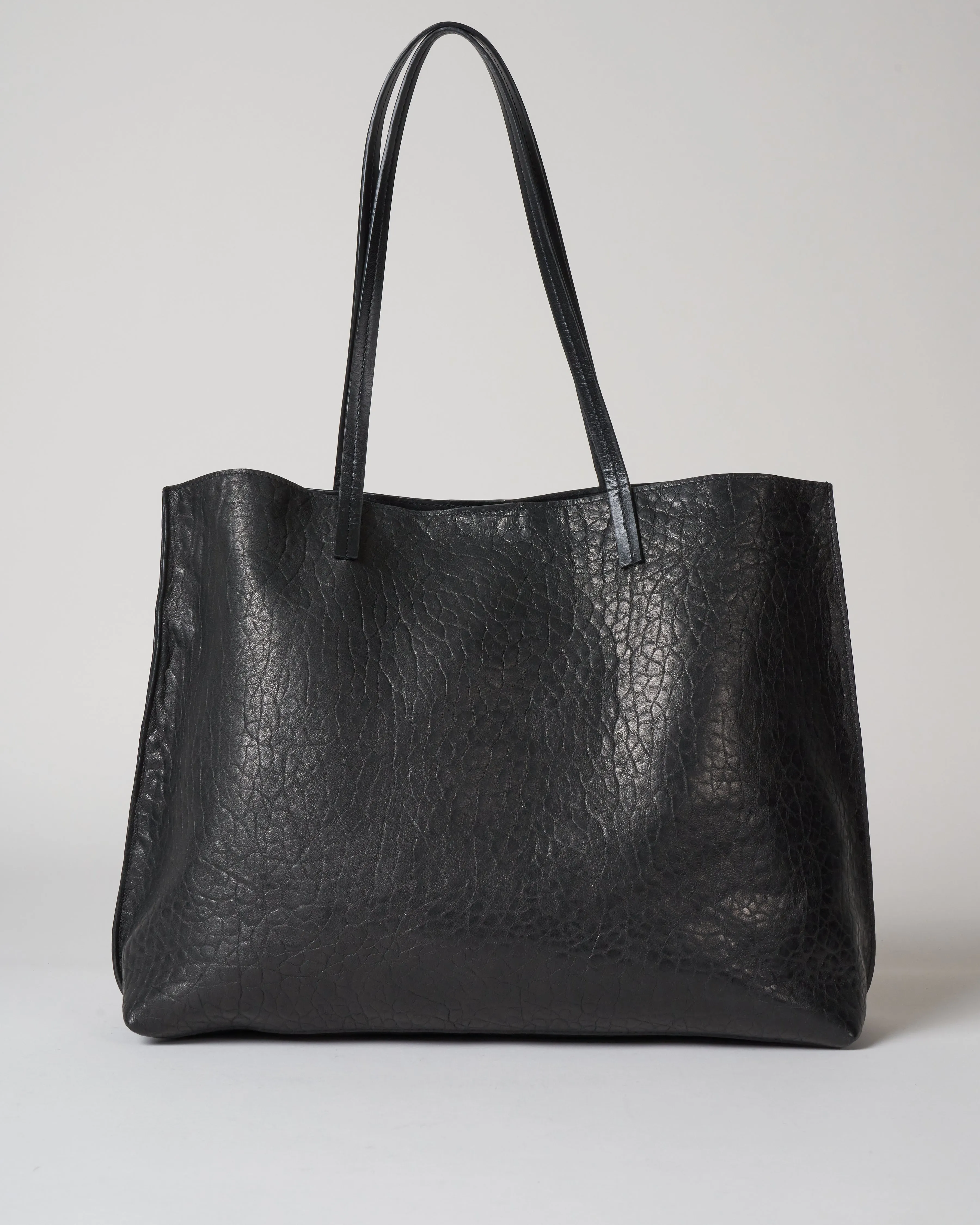 classic shopper tote - licorice pebble