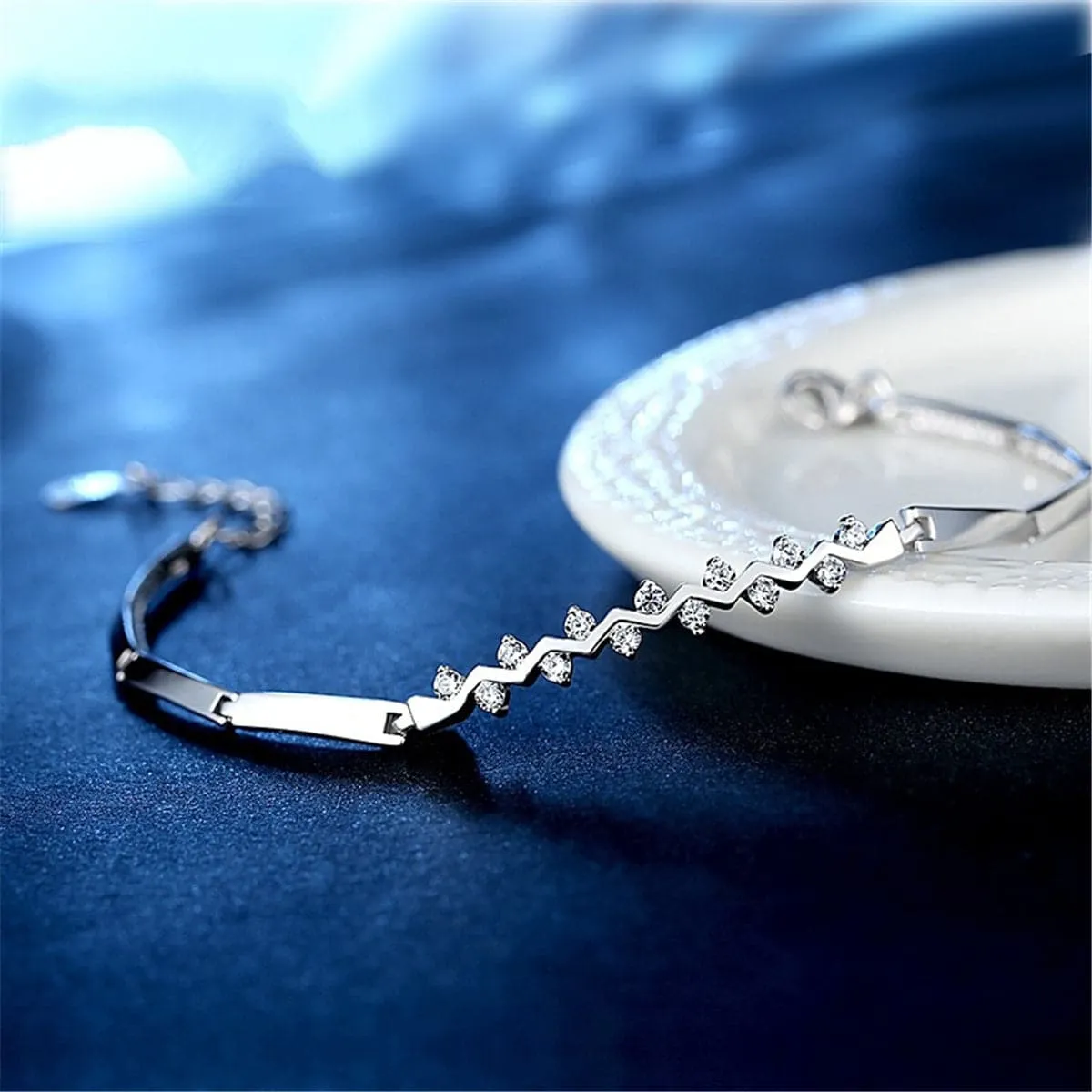 Cubic Zirconia & Silver-Plated Zigzag Ultrathin Bracelet