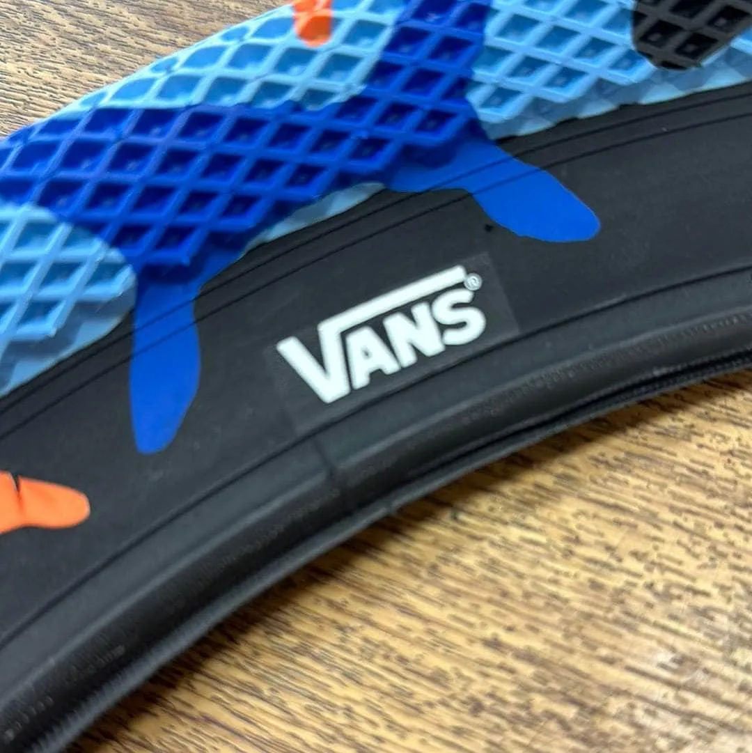 Cult x Vans 20 inch Tyre Blue / Orange Camo