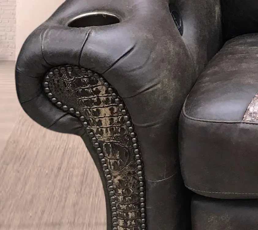 Custom Power Nevada Recliner in Dakota Brown