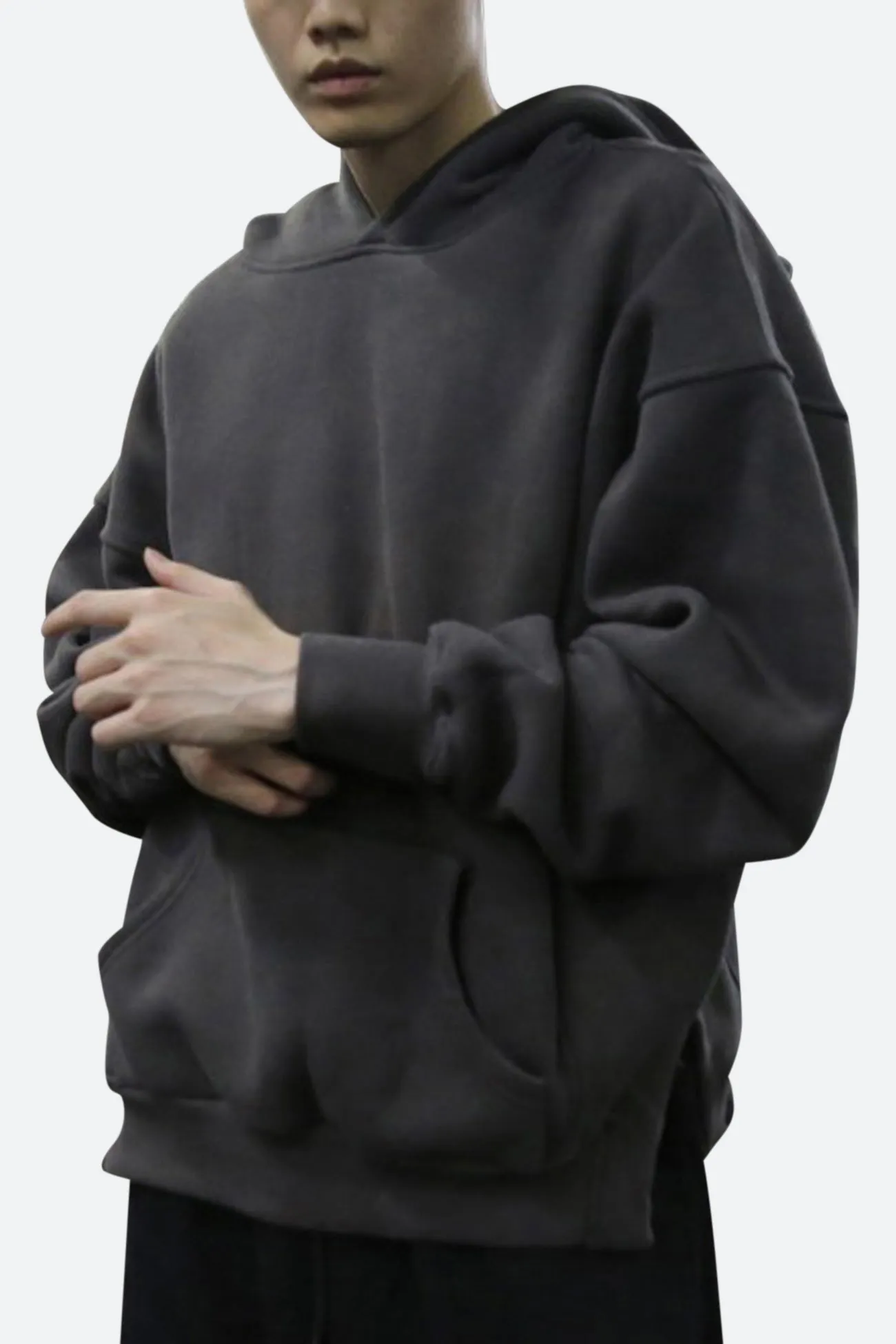 DROP SHOULDER HOODIE