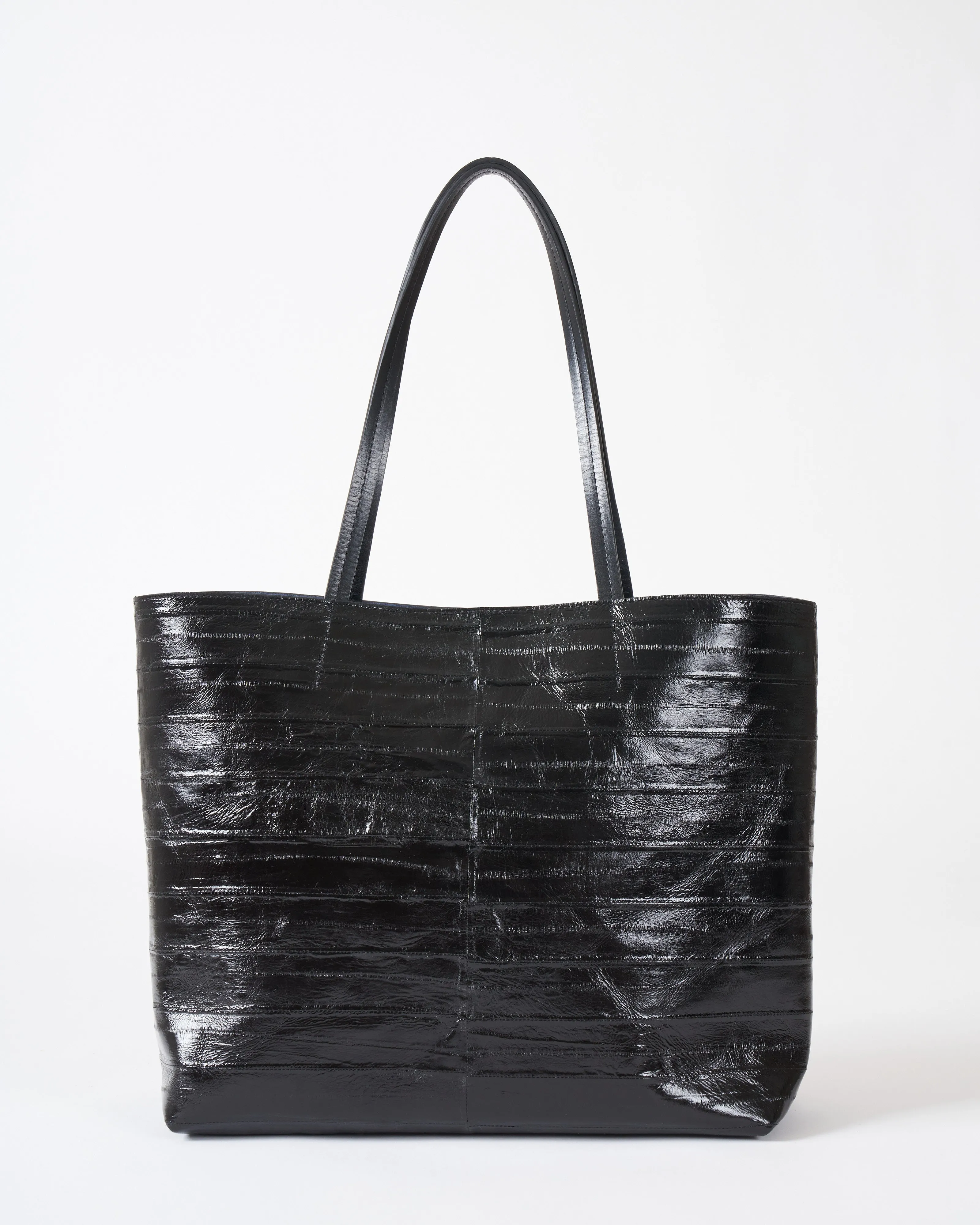 essential tote - black eel