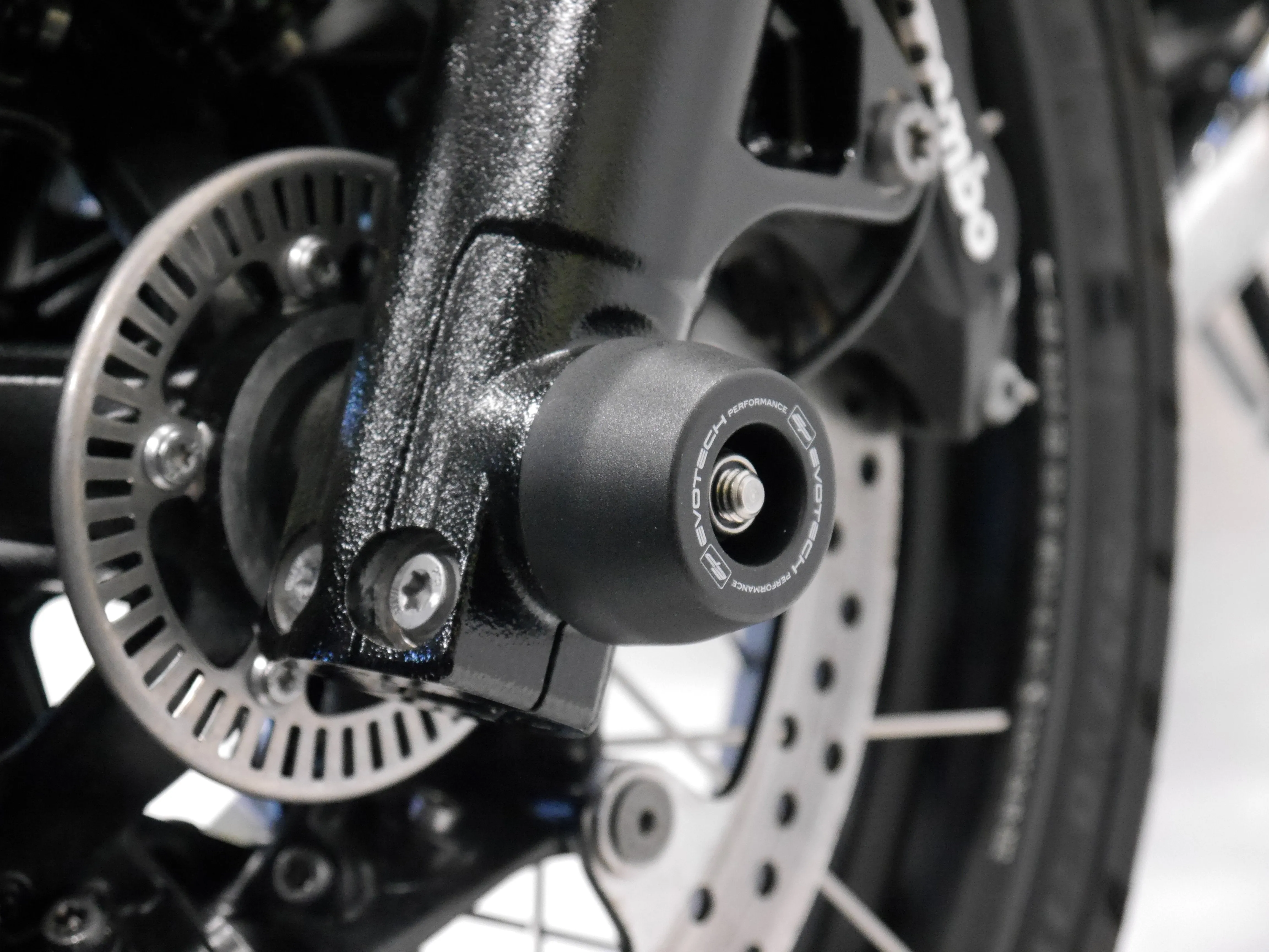 Evotech Front Spindle Bobbins - BMW R nineT Urban GS - Edition 40 Years GS (2021 )