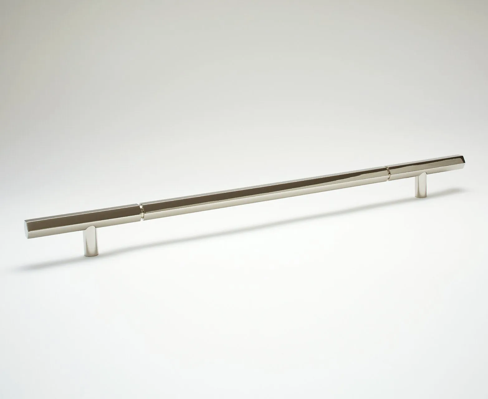 Facet-01L18 Handle