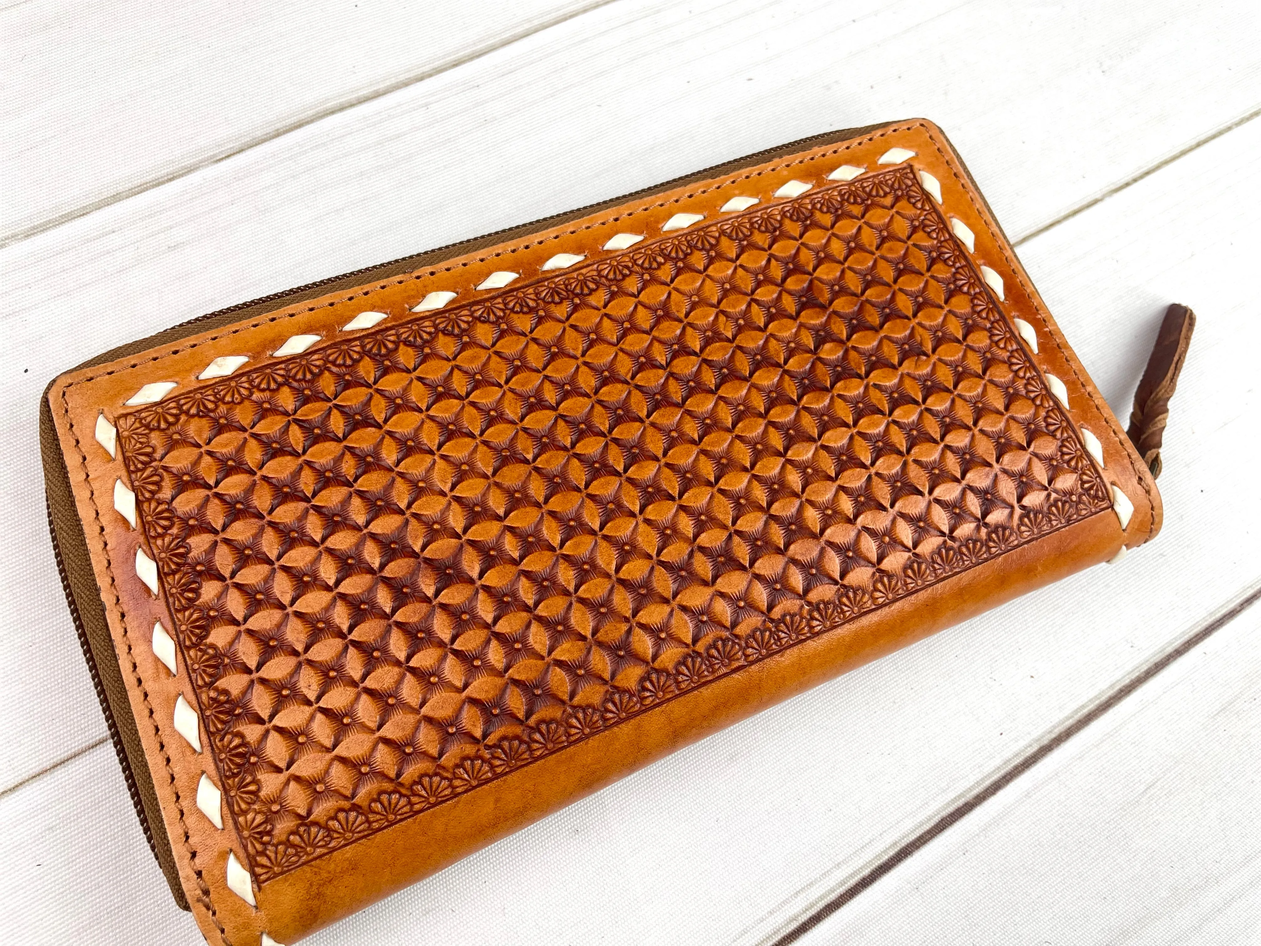 Floral Tooled Leather Buckstitch Zipper Wallet