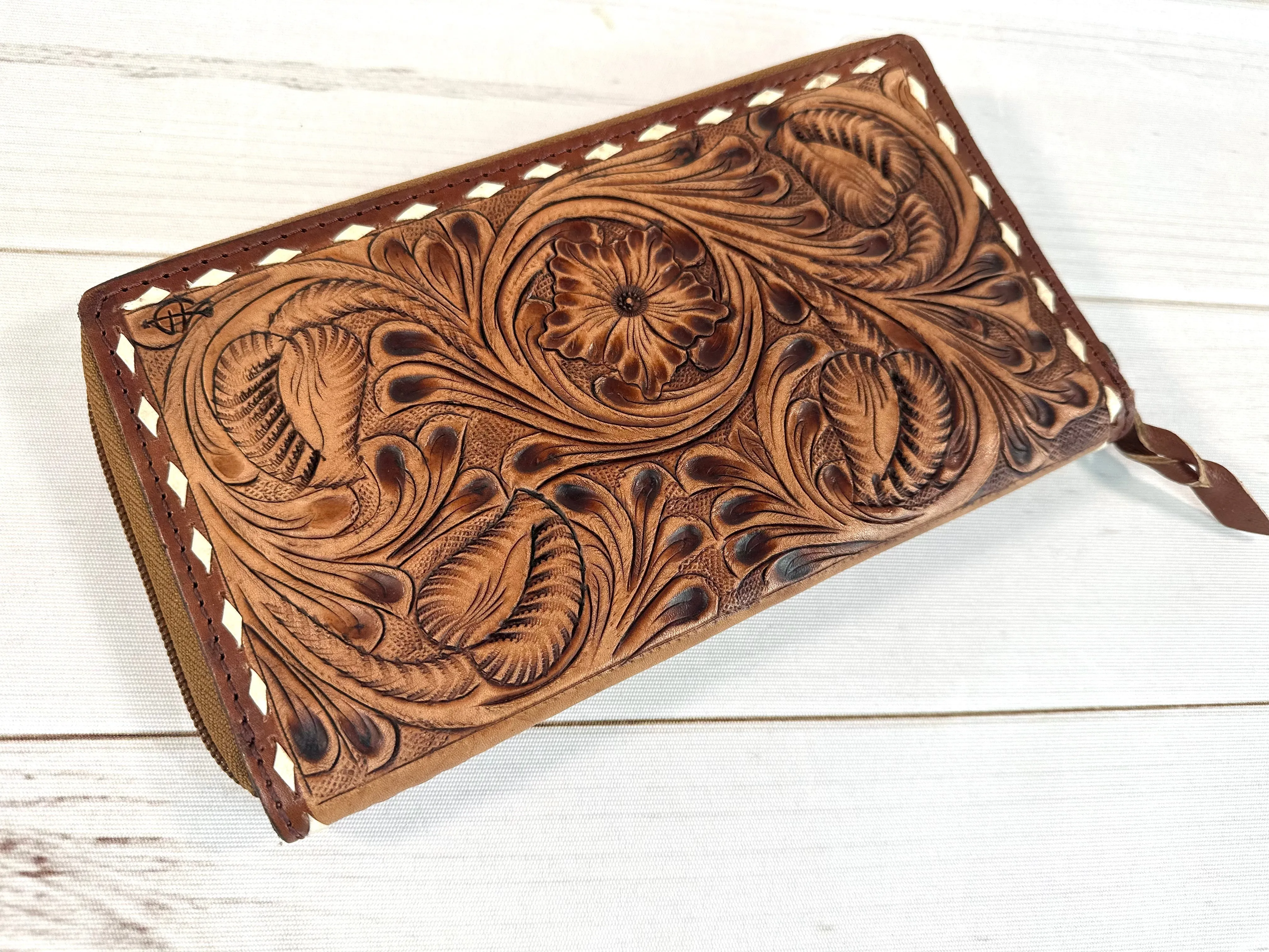 Floral Tooled Leather Buckstitch Zipper Wallet