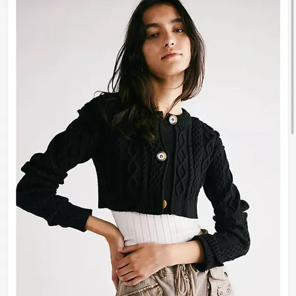 Free People Sadie Cable crop Cardigan Black Size Medium
