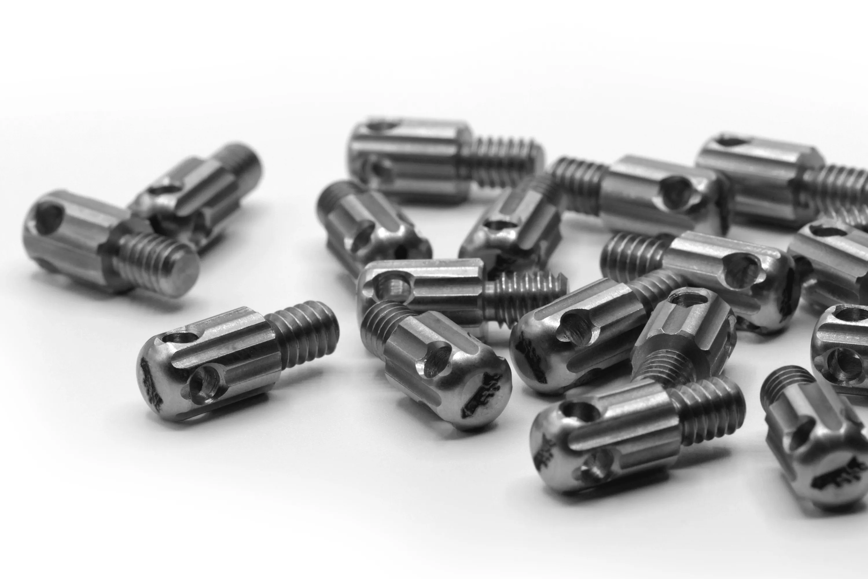 GDU ATLAS Thumb-Screws