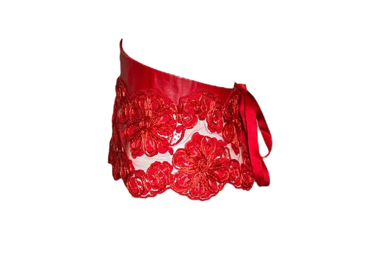 Geoffrey Beene '80s Red Leather and Raffia Floral Peplum Belt