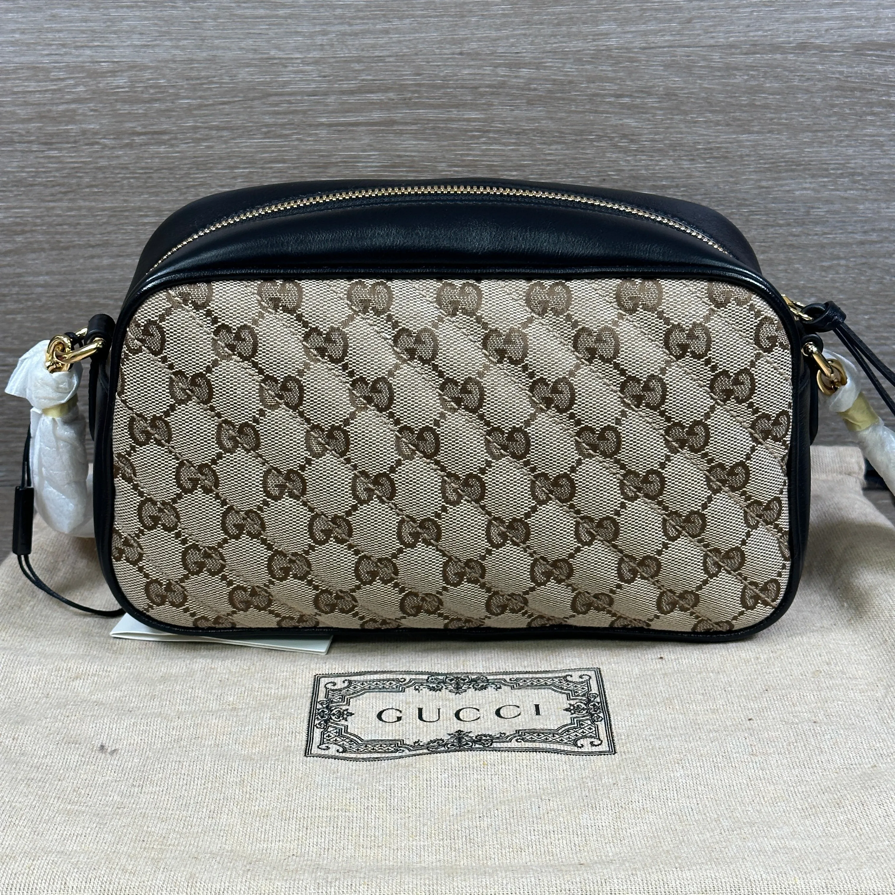 Gucci Canvas GG Marmont Crossbody Shoulder Bag - Black