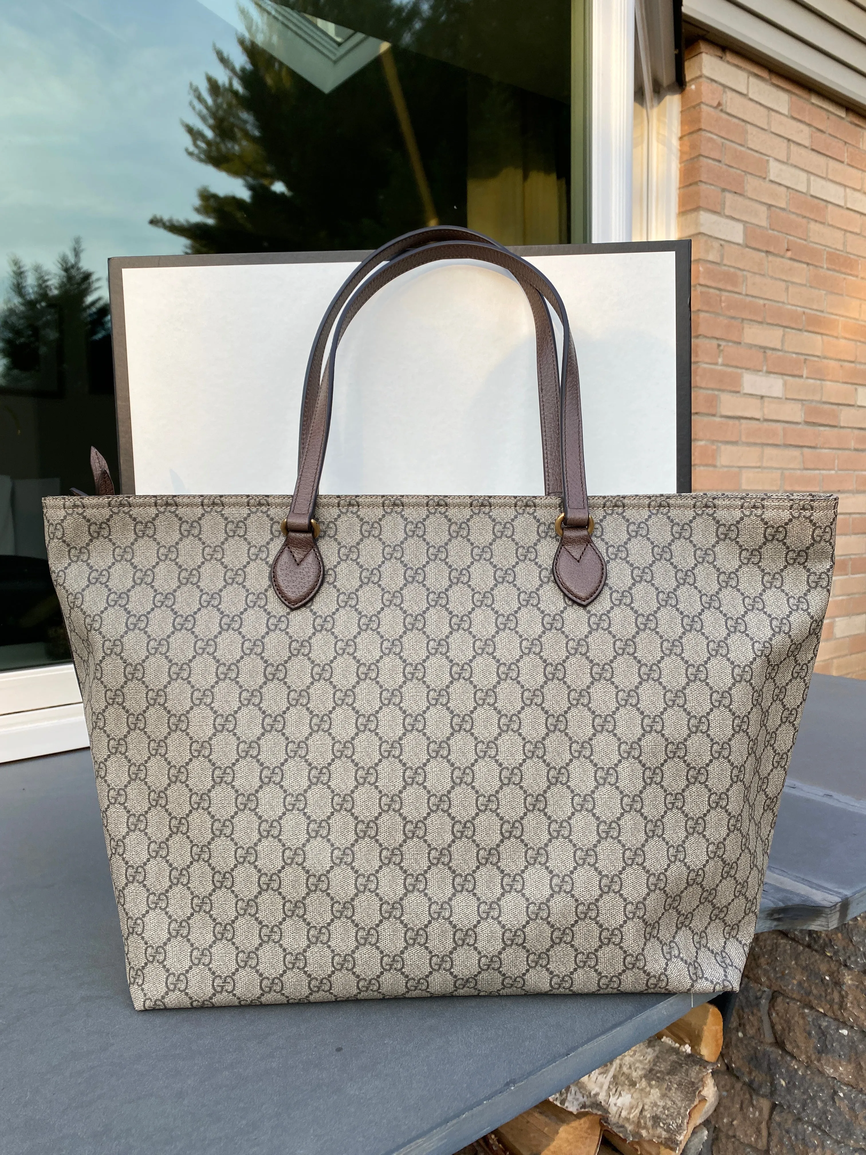 Gucci Interlocking GG Supreme Tote