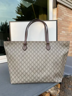 Gucci Interlocking GG Supreme Tote
