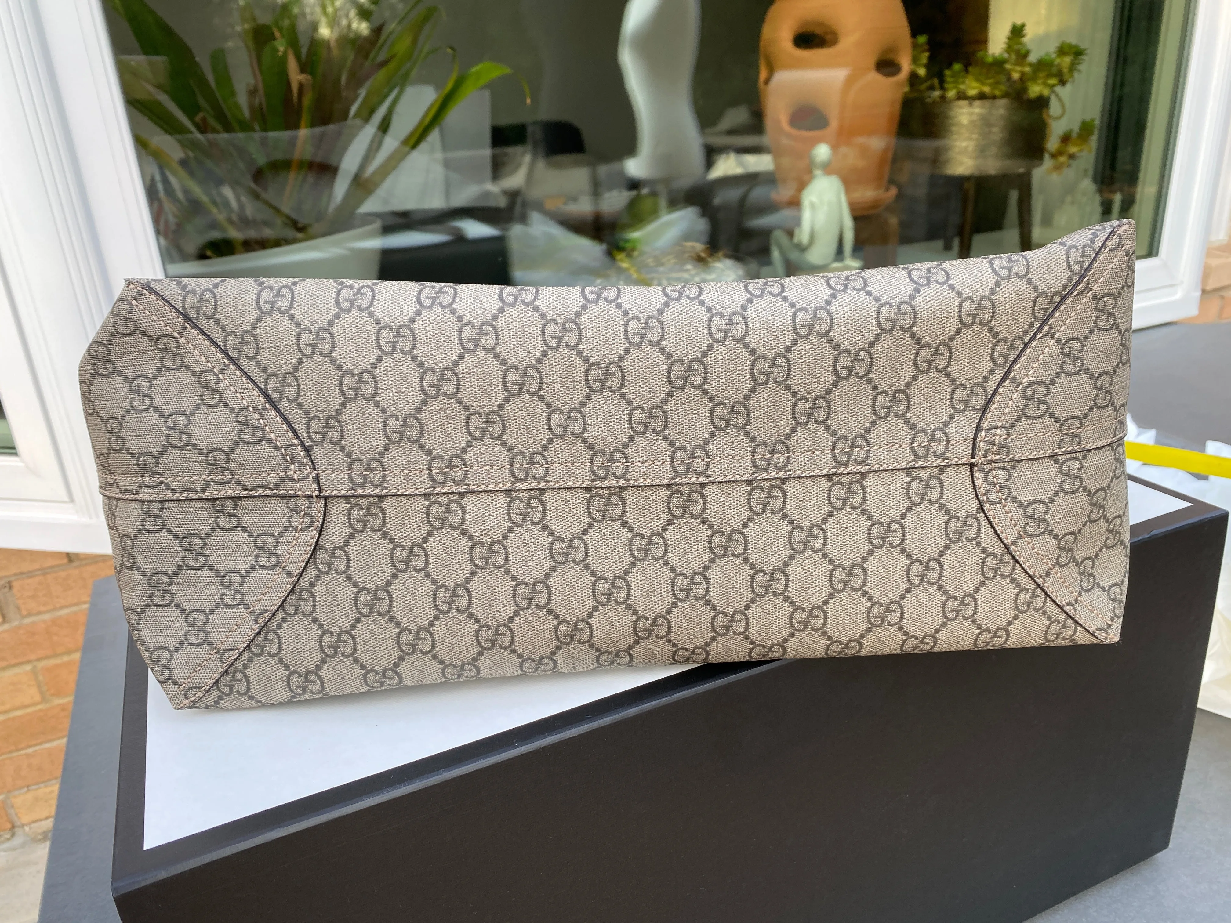 Gucci Interlocking GG Supreme Tote