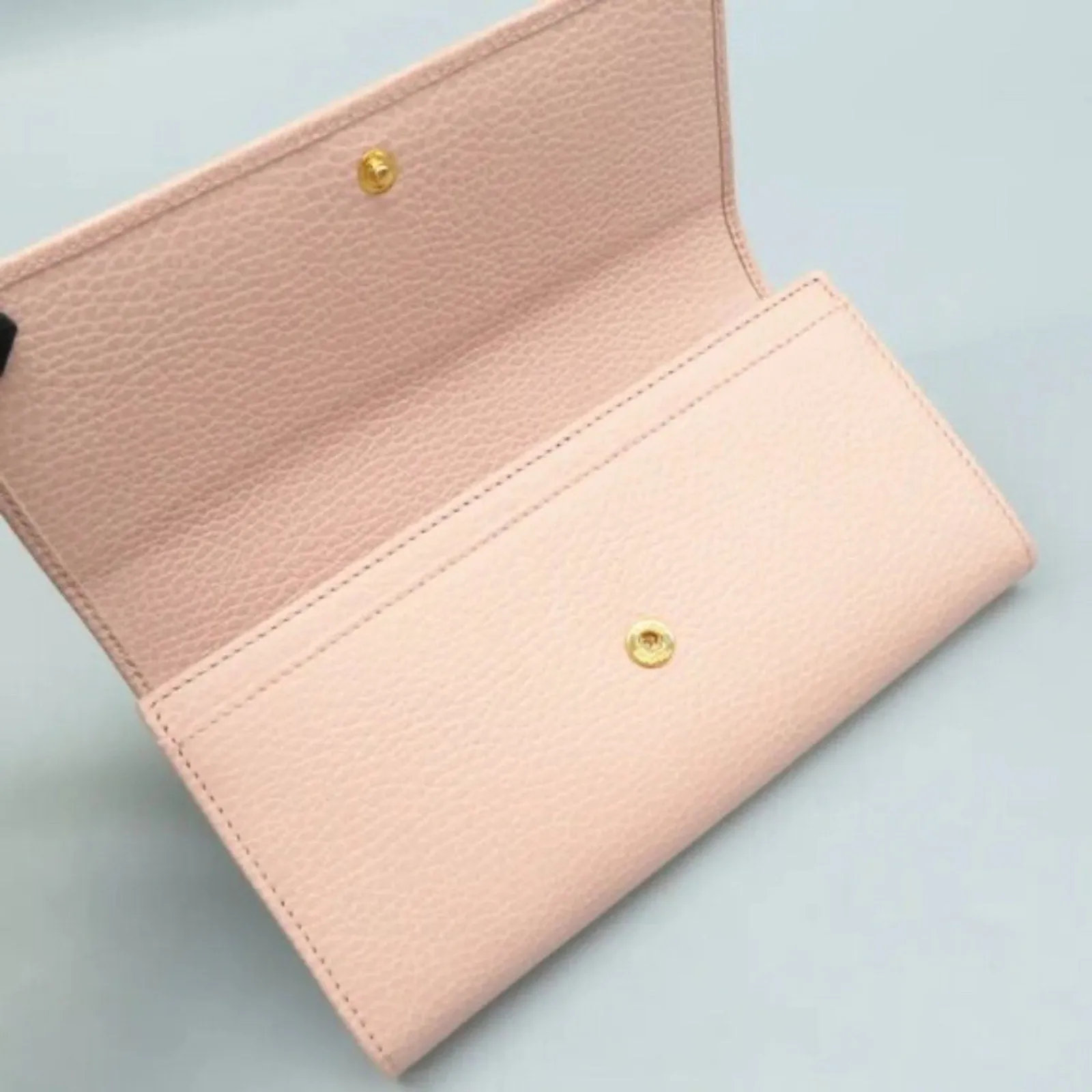 GUCCI Pink Leather Wallet