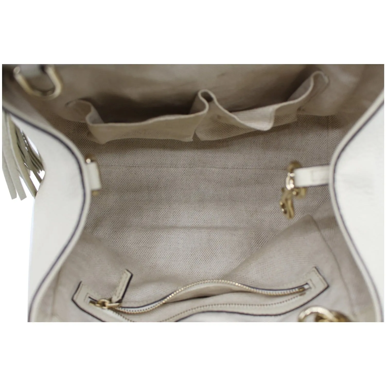 GUCCI Soho Small Pebbled Leather Shoulder Bag White 336751