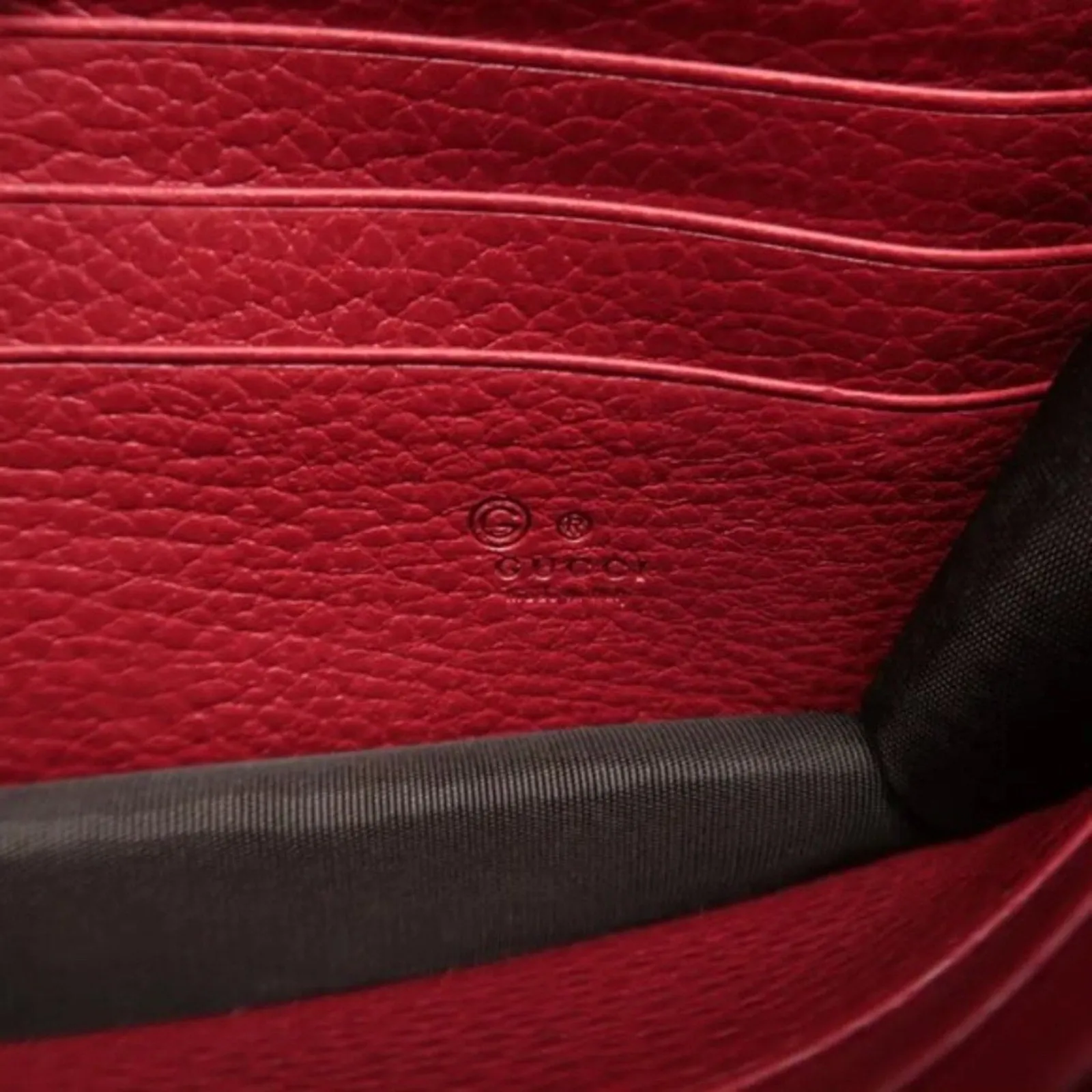 GUCCI Woc Red Leather Shoulder Bag
