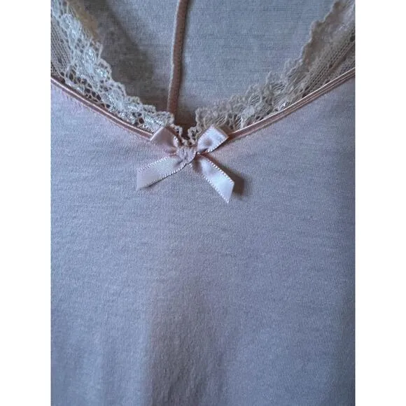 Hanro Pink Lace Trim Nightgown Short Sleeves V Neck Medium