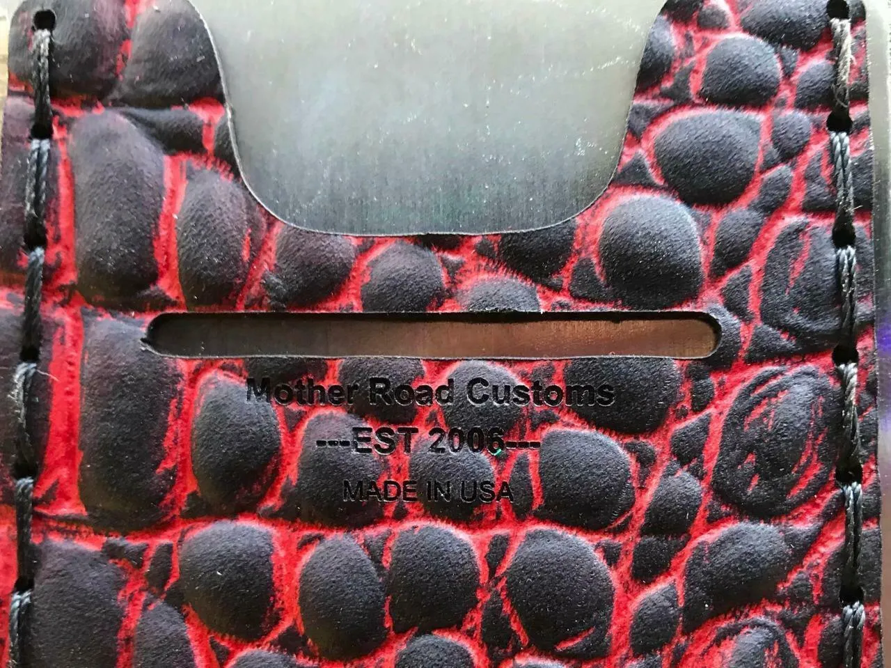 Hawk One Minimalist Men's Women's Ant Red Gator Leather Stainless Steel Wallet