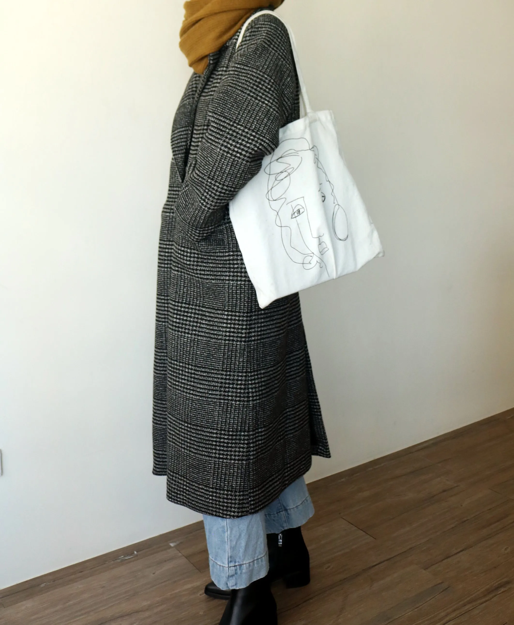 Houndstooth Coat (size Small)-sold out
