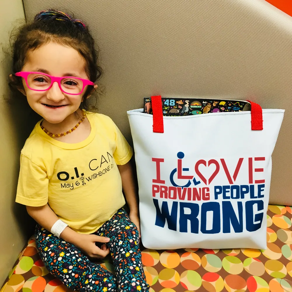 I Love Proving People Wrong (Tote Bag)