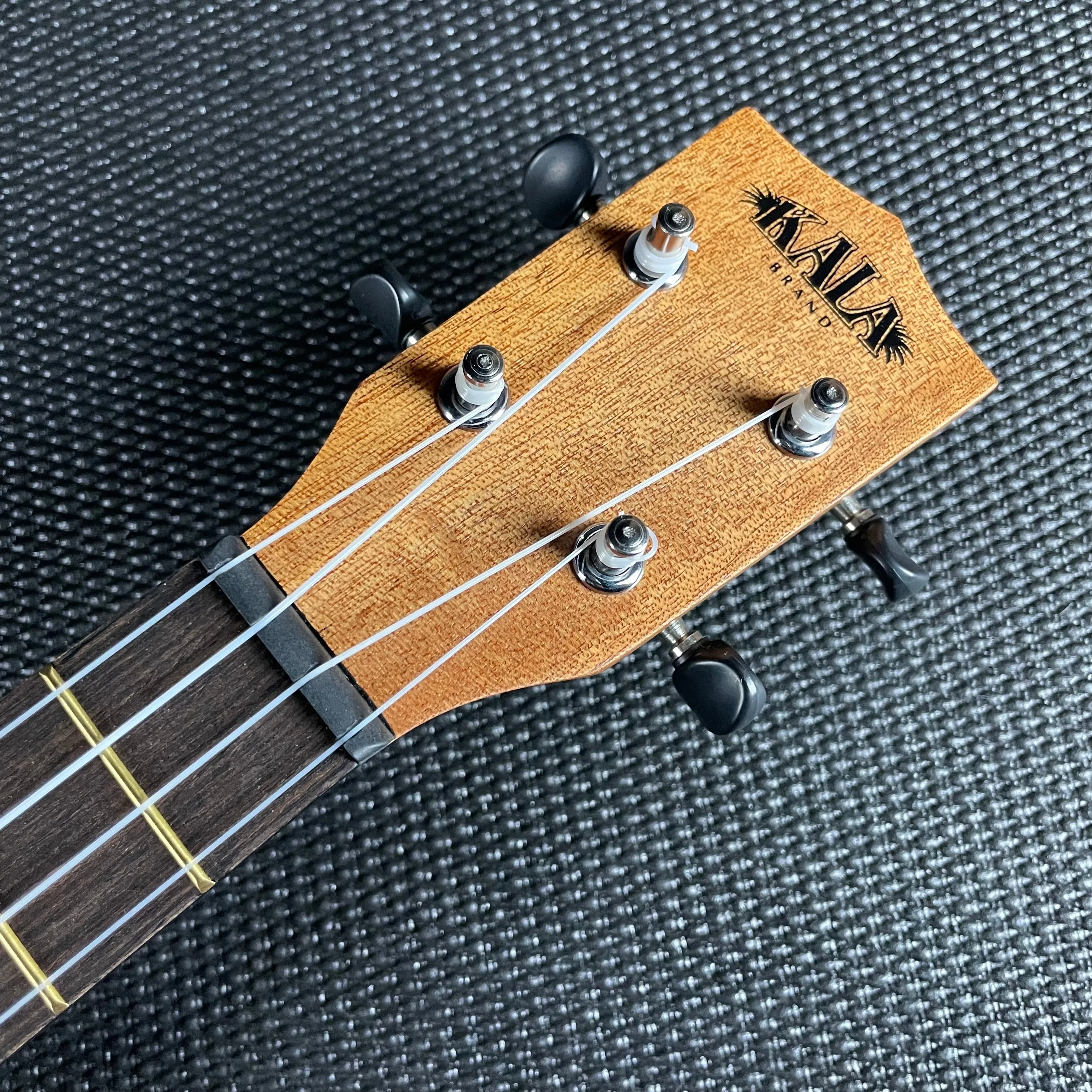 Kala Mandy Harvey Learn To Play Signature Series Tenor Ukulele