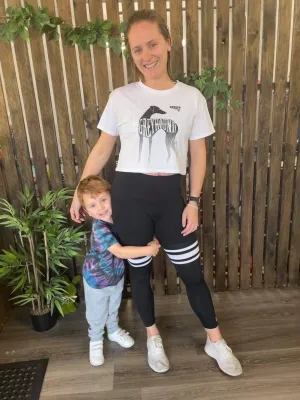 Ladies Crop Tee greyhound print