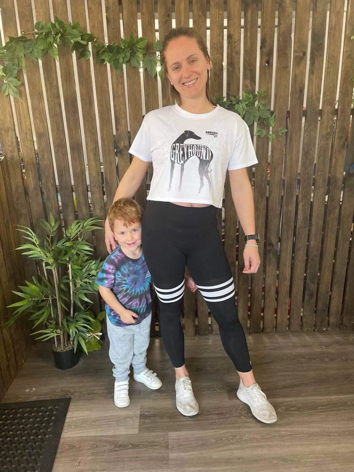 Ladies Crop Tee greyhound print
