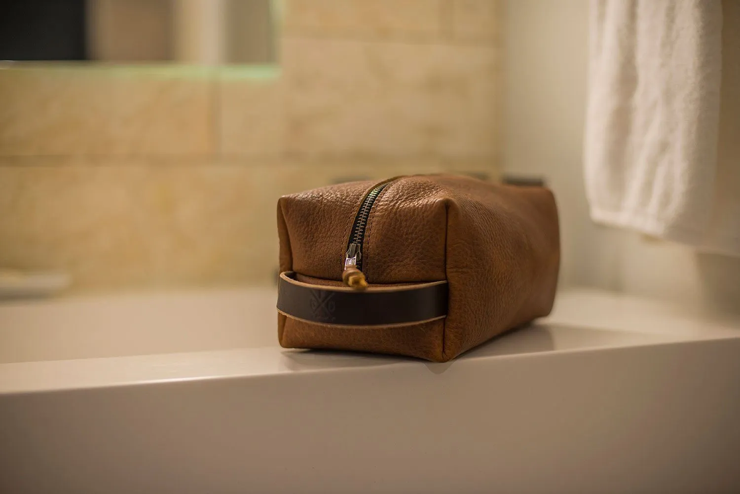 LEATHER SHAVE KIT | LEATHER TOILETRY BAG | LEATHER DOPP KIT - IN STOCK
