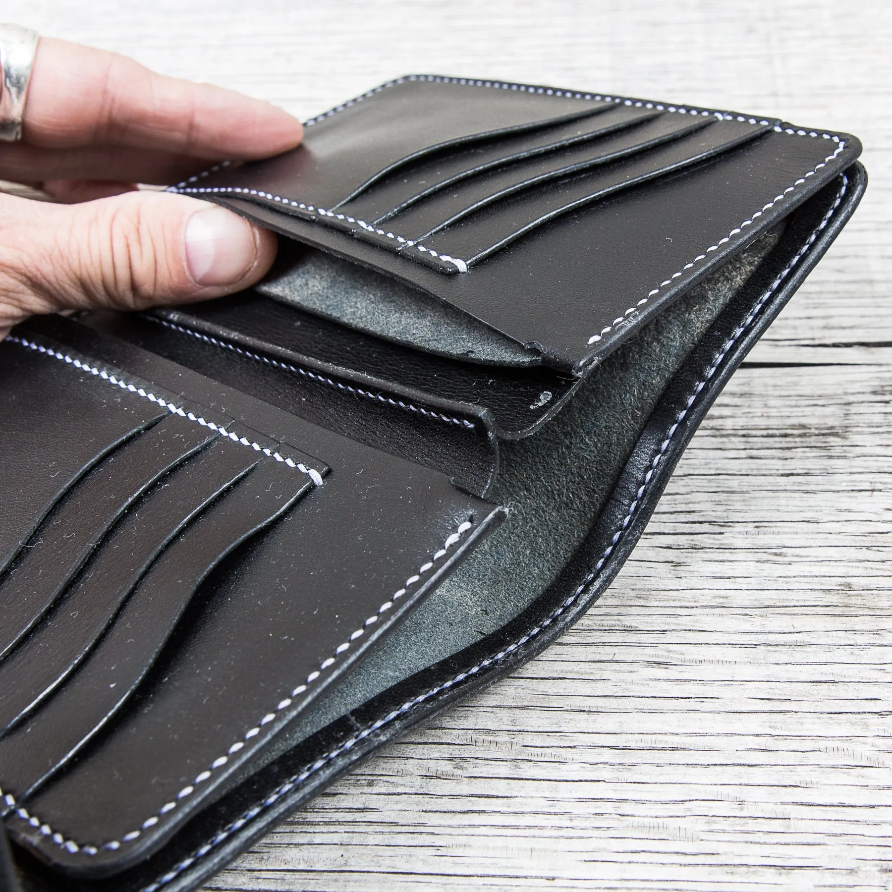 Lone Wolf Leathers Handmade Medium Wallet Black