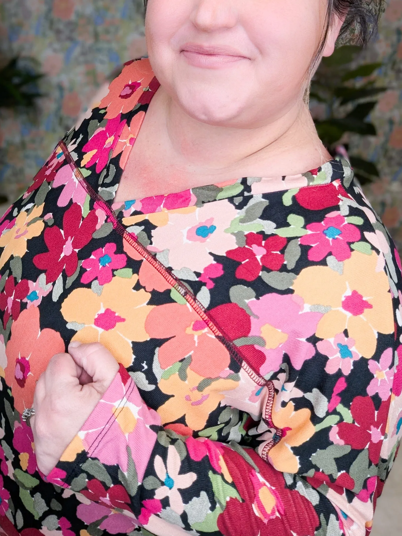 Lori Double Vee Dolman in Bold Floral on Black