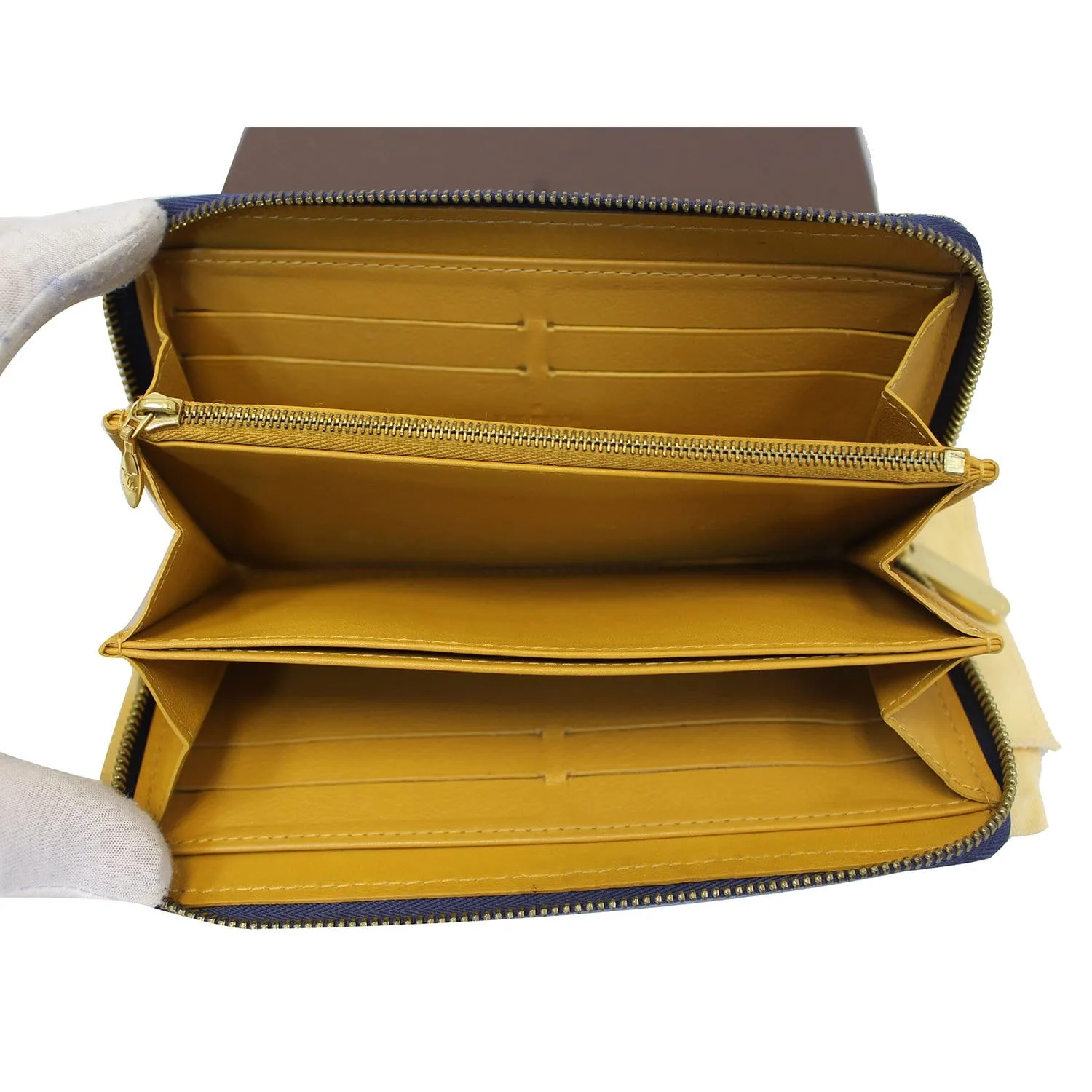 LOUIS VUITTON Blue Denim Monogram Zippy Wallet