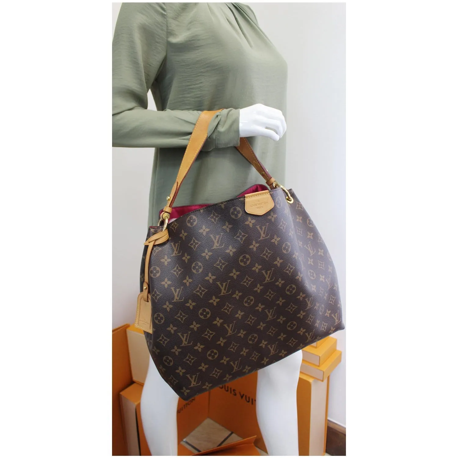 LOUIS VUITTON Graceful MM Monogram Canvas Shoulder Bag Brown