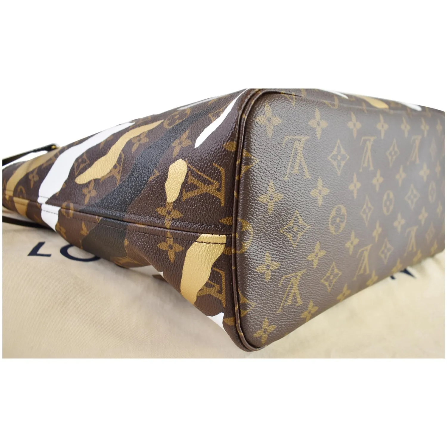 LOUIS VUITTON LVXLOL Neverfull MM Monogram Canvas Shoulder Bag Gold Silver