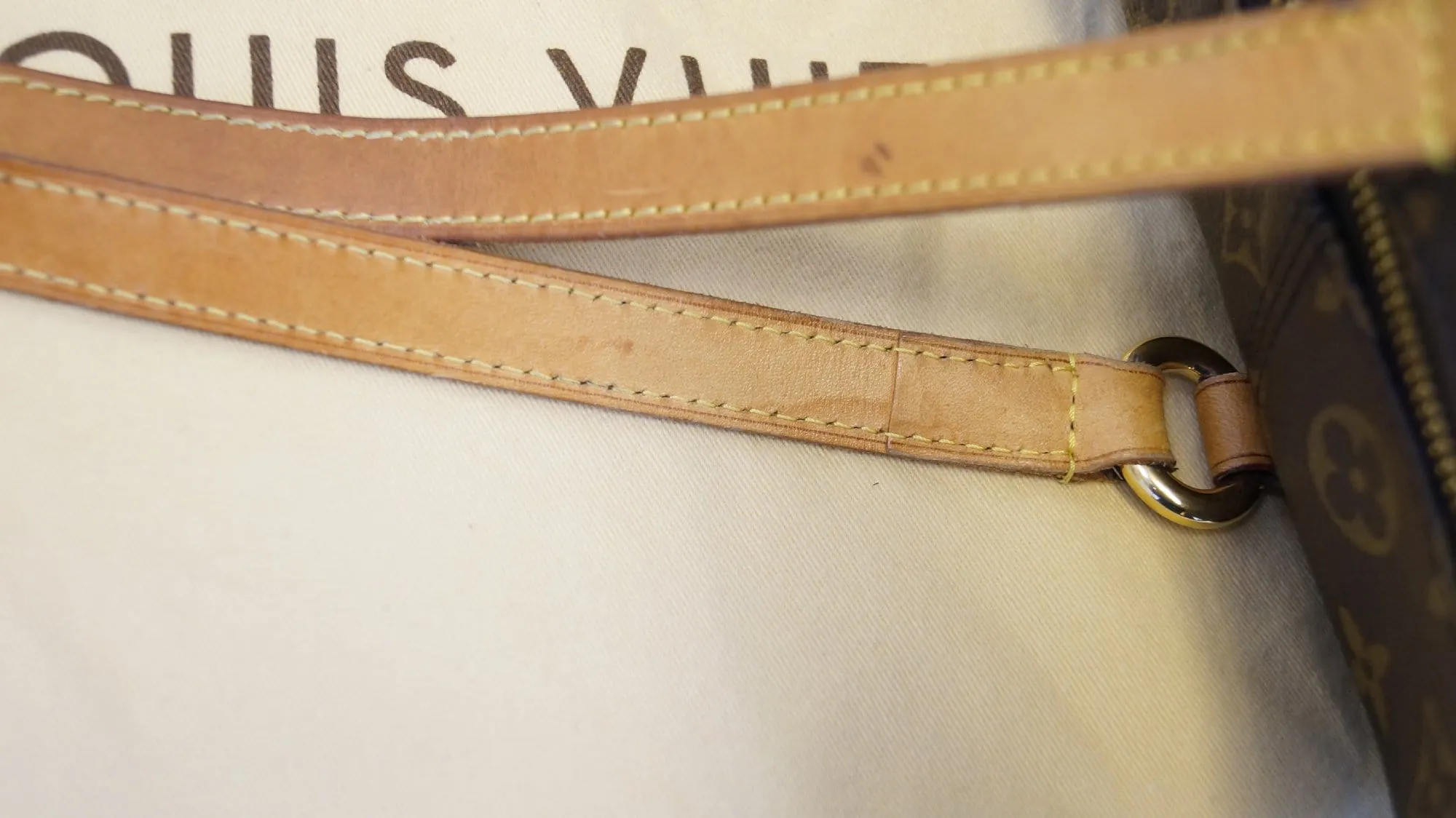 LOUIS VUITTON Monogram Canvas Totally GM Tote Shoulder Bag