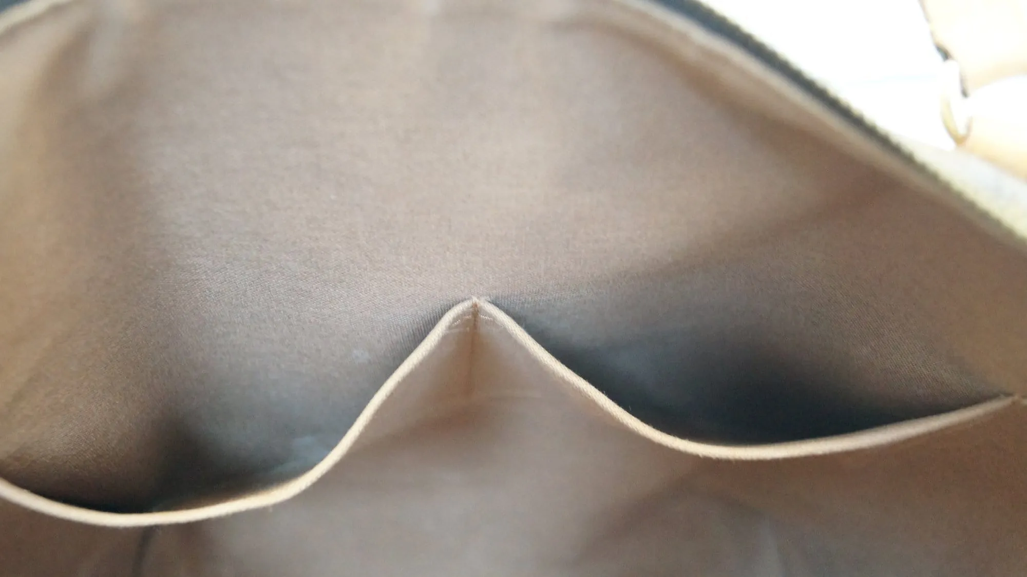 LOUIS VUITTON Monogram Canvas Totally GM Tote Shoulder Bag