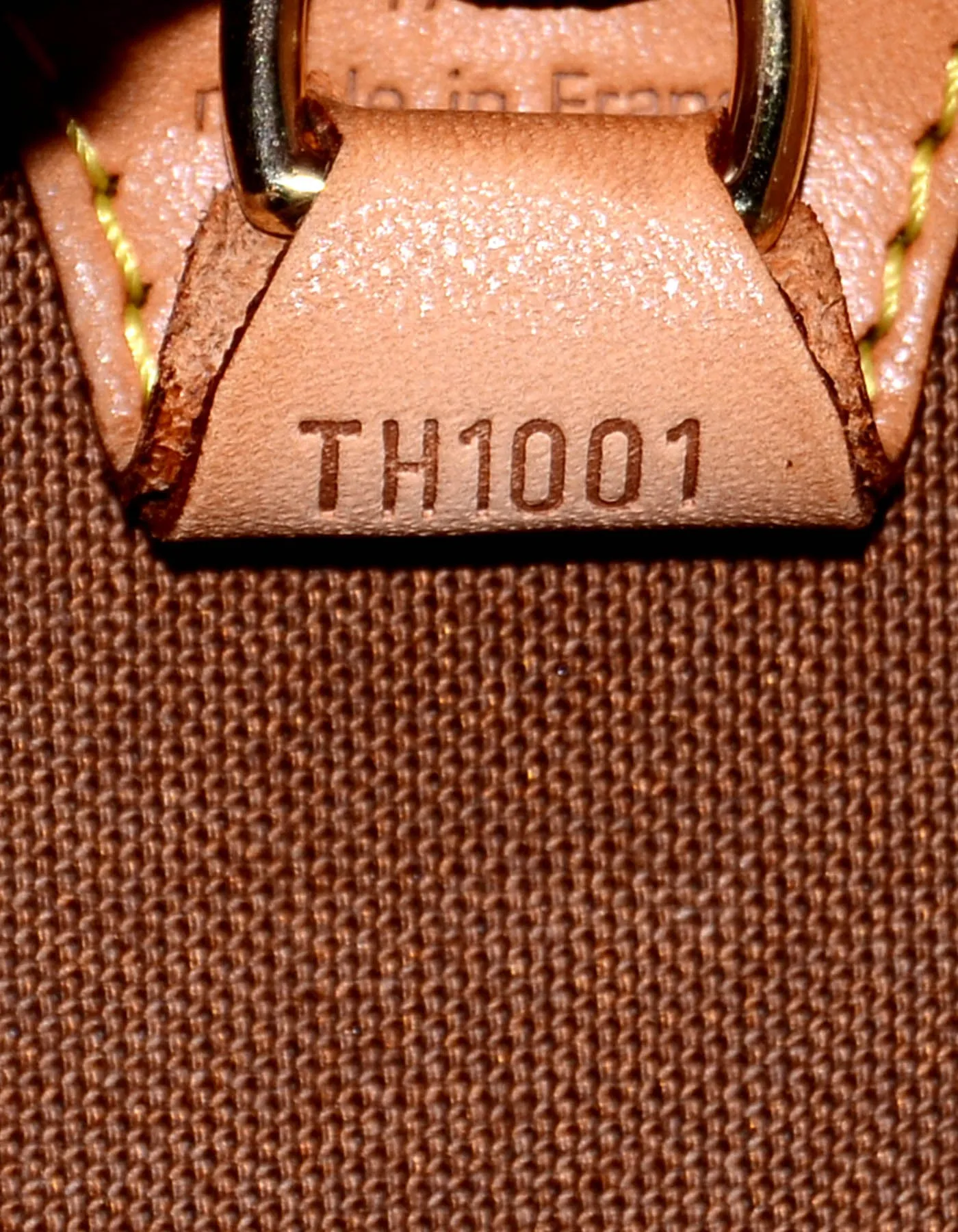 Louis Vuitton Monogram Ellipse MM