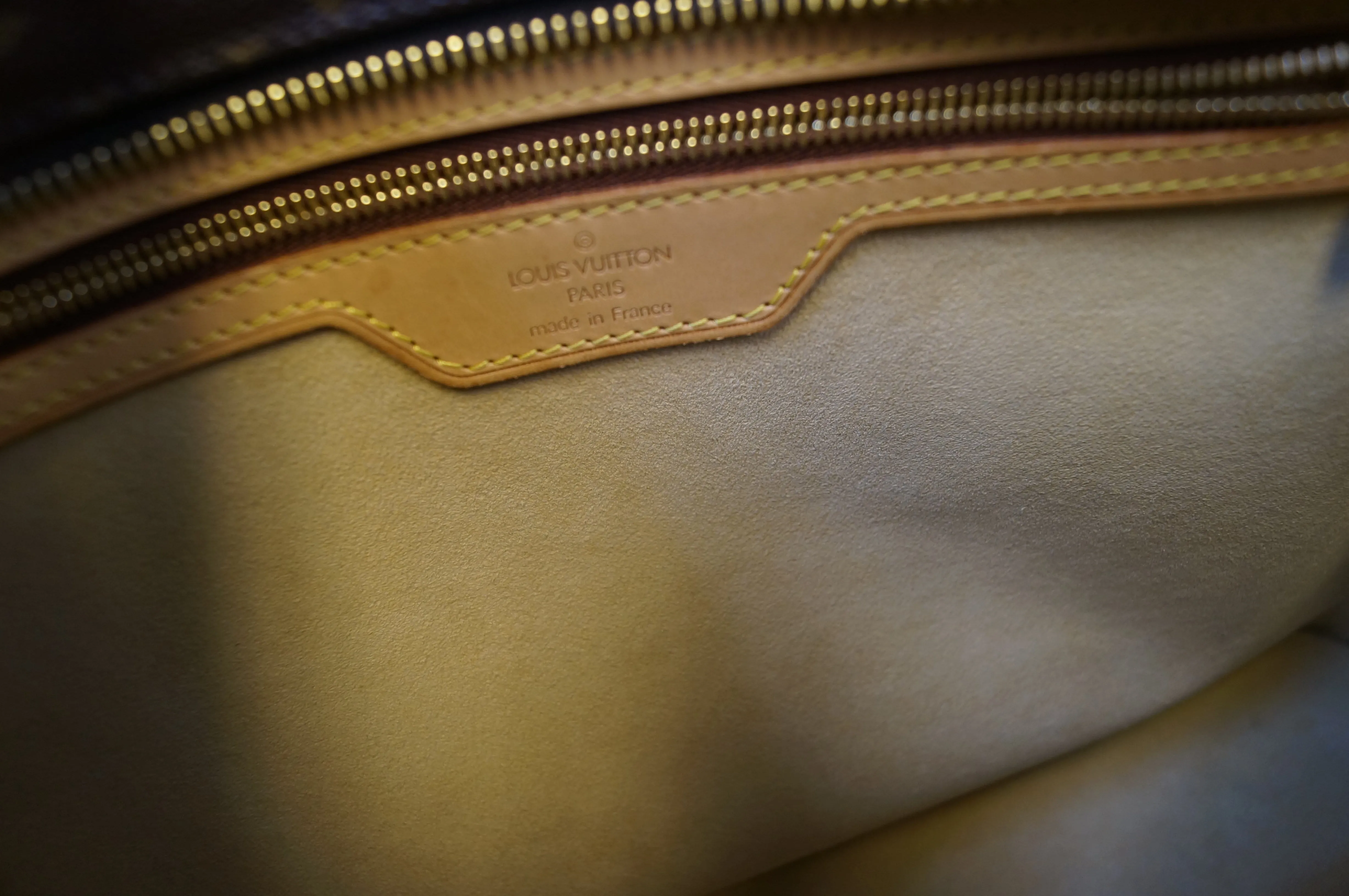 LOUIS VUITTON Monogram Luco Tote Handbag