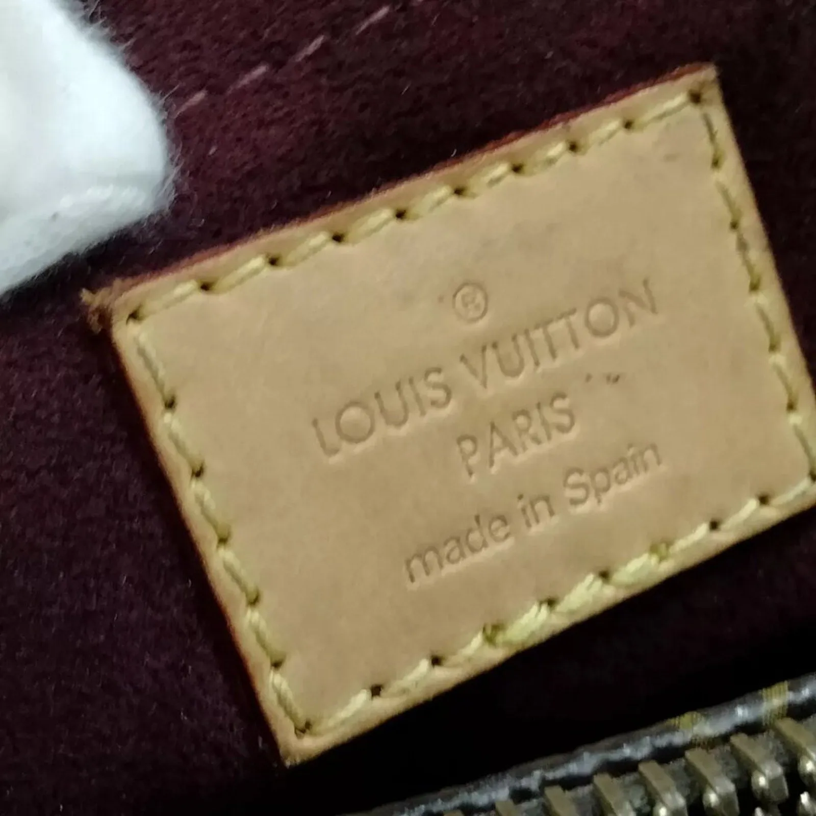 Louis Vuitton Montaigne MM Brown Monogram Hand Bag
