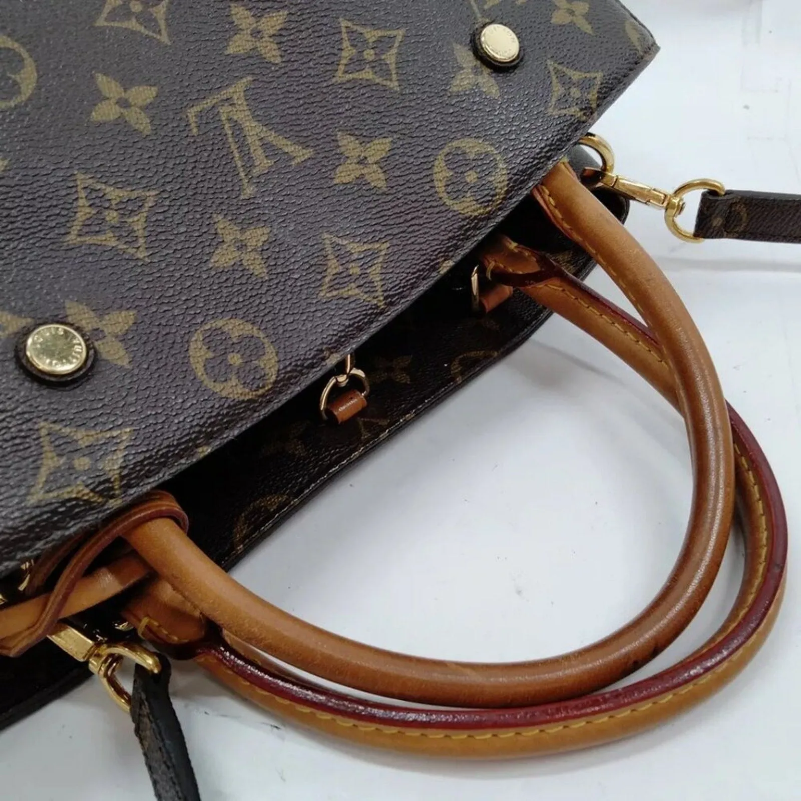 Louis Vuitton Montaigne MM Brown Monogram Hand Bag