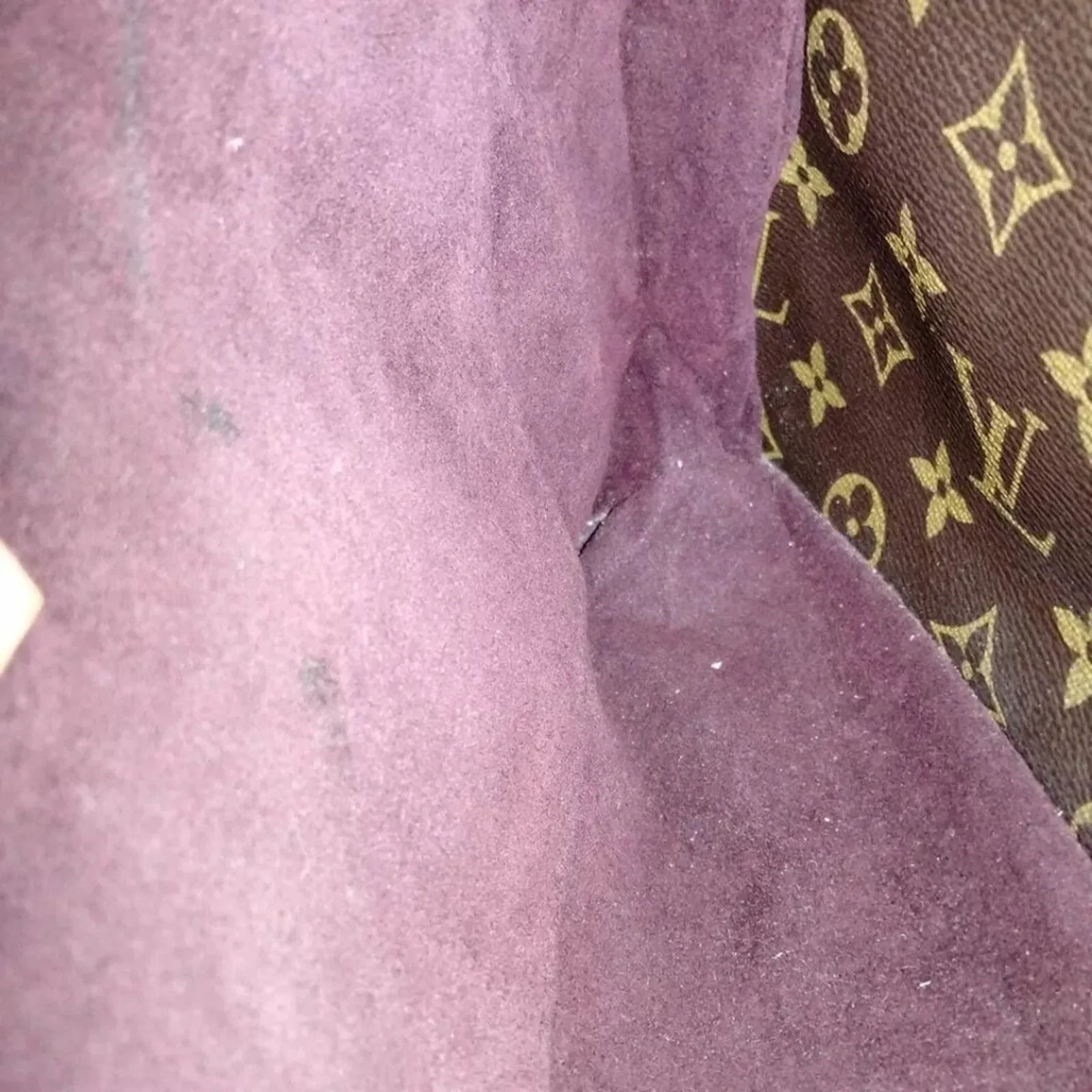 Louis Vuitton Montaigne MM Brown Monogram Hand Bag